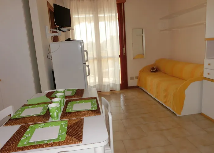 Embrace The Life In Our Functional Apartman Bibione